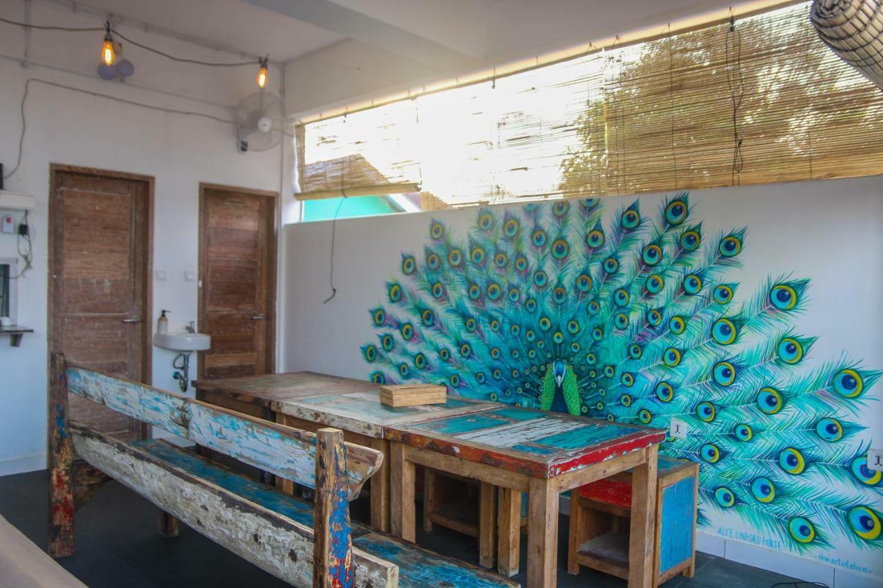 Charlies Shack Lombok Appartement Kuta Lombok Buitenkant foto
